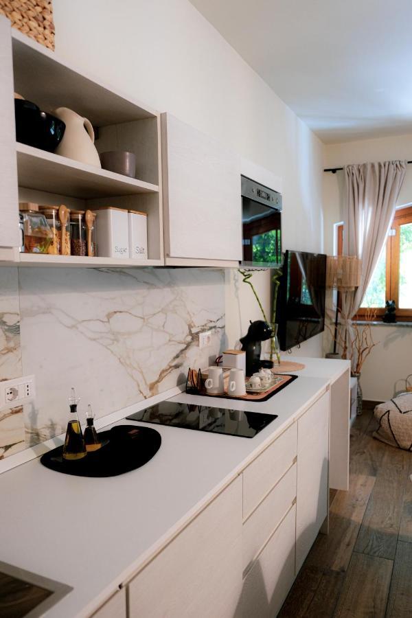 Suite Yenne Cagliari Luaran gambar