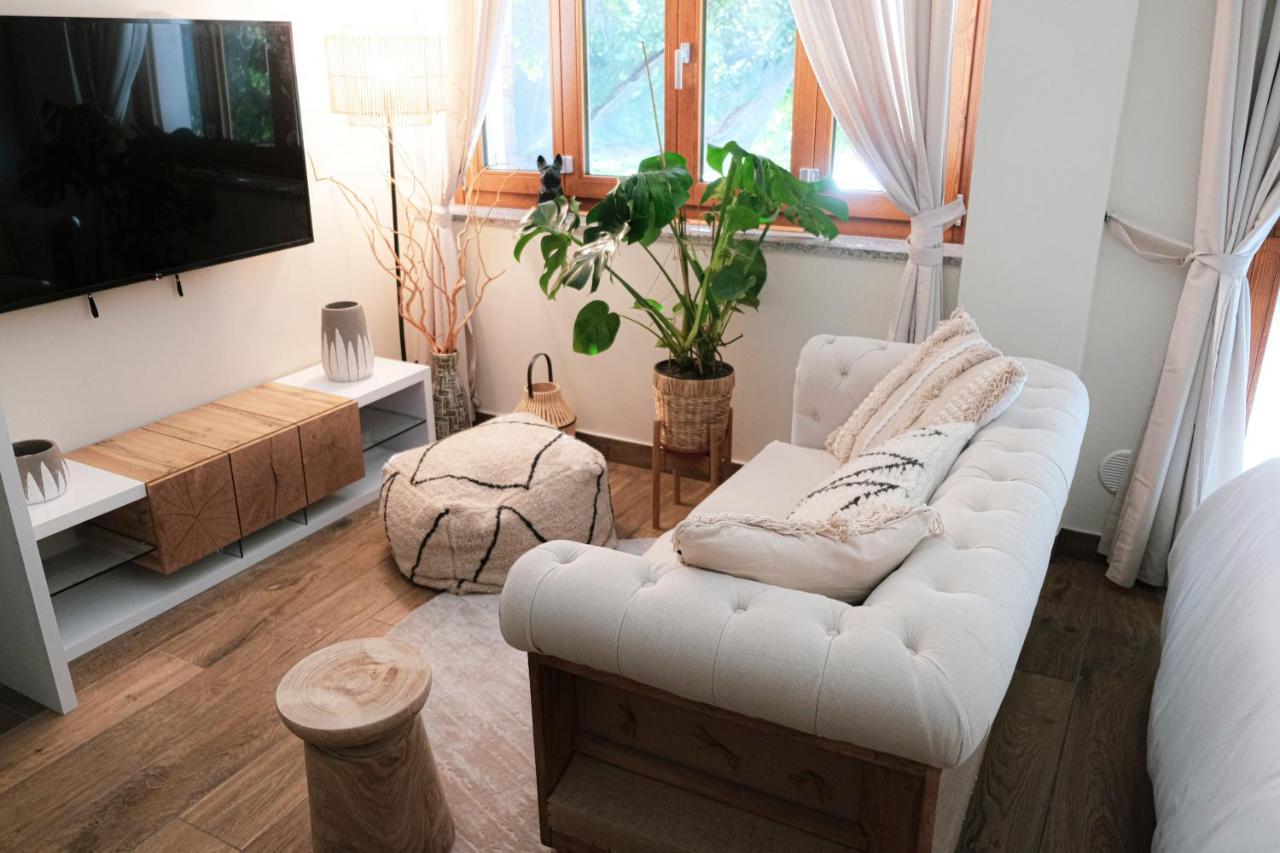 Suite Yenne Cagliari Luaran gambar